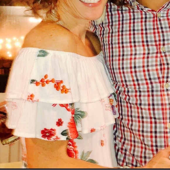 Impeccable Pig boutique romper red floral on white size S - Picture 2 of 6